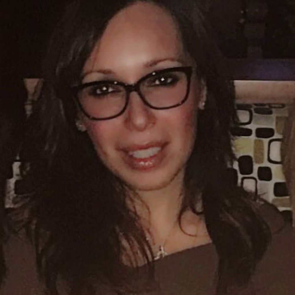 Meet your Posher, Dimitria